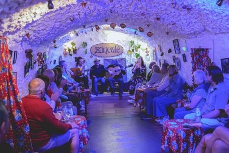 Zincalé Flamenco Show in a Sacromonte Neighbourhood Cave