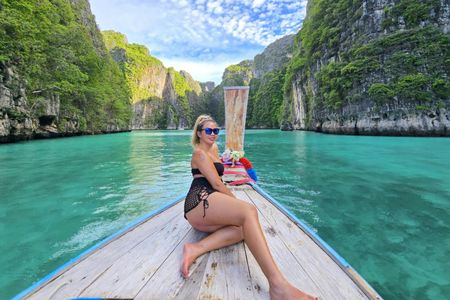 6-hour private Phi Phi tour by longtail boat with snorkeling