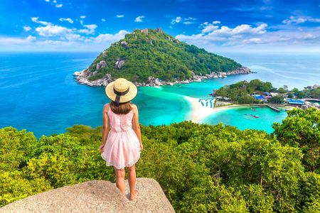 1-day tour to Koh Tao and Nang Yuan with lunch from Koh Pha Ngan
