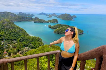 Guided tour to Ang Thong with kayak and lunch from Koh Pha Ngan