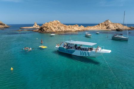 Boat trip to the northern coves of Menorca from Fornells