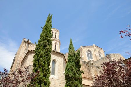 Dalí's Figueres and Girona bus tour from Barcelona