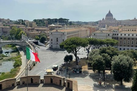 Guided tour of the Vatican's secret passage, Passetto di Borgo