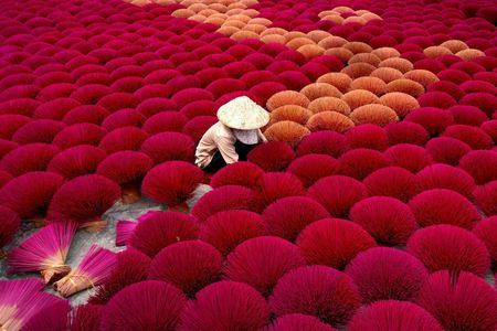 Cultural day tour to Hanoi's incense and hat villages with lunch