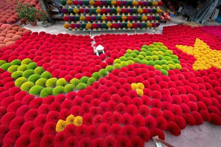 Half-day cultural journey through Hanoi's handicraft villages