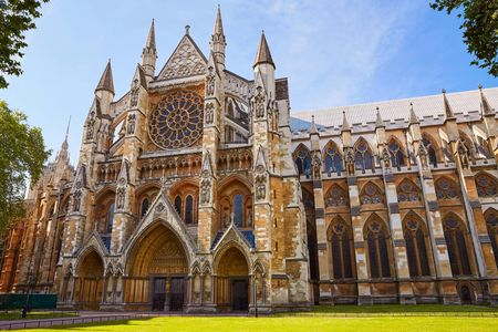 London's Westminster Abbey and the Houses of Parliament day tour