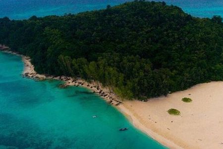 Full-day tour of Bamboo Island from Krabi