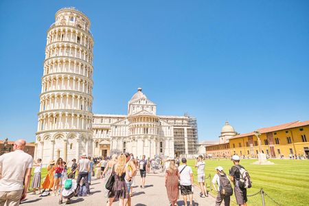 Pisa guided tour with optional Leaning Tower from Florence