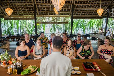 Cooking class and market visit