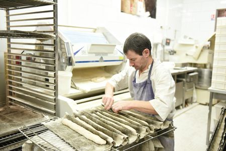 Food Tour in Belleville Neighborhood