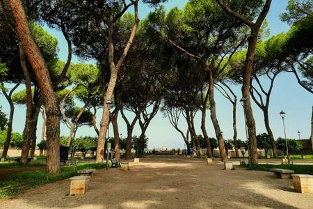 Aventine hill and Orange Garden guided walking tour