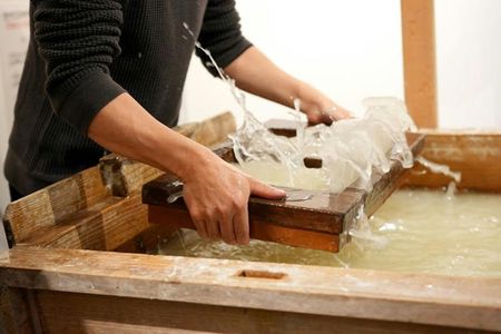 Japanese Washi paper-making experience in Asakusa