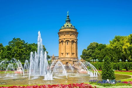 1-hour tour of Mannheim highlights with a local