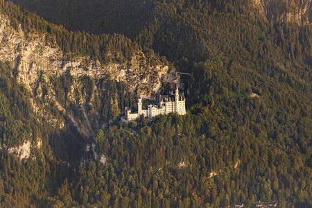 Scenic Flight Neuschwanstein, Zugspitze, the Alps, Lakes, Castles, Munich