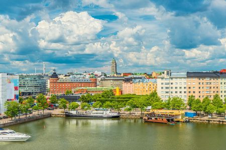 Helsinki 1-hour walking tour with a local