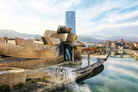 Guggenheim Museum Bilbao entrance ticket and in-app audio tour