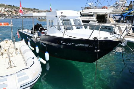Boat Tour and Snorkelling Around the Cyclopean Islands