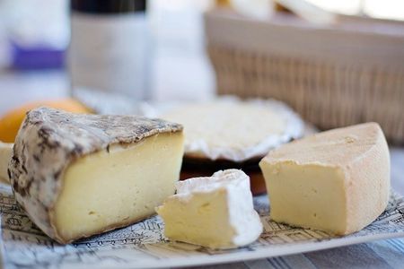 Paris Latin Quarter food tour with full meal