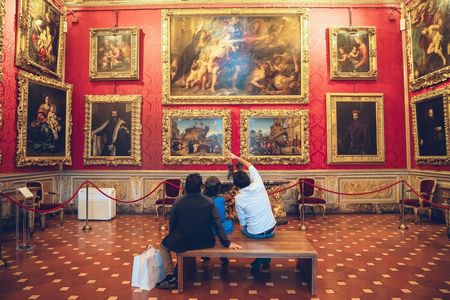 Palatine Gallery and Pitti skip-the-line tickets and guided tour
