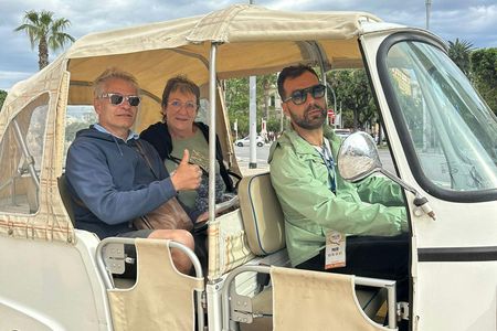 Tuk-Tuk private scenic tour along the coast in Bari