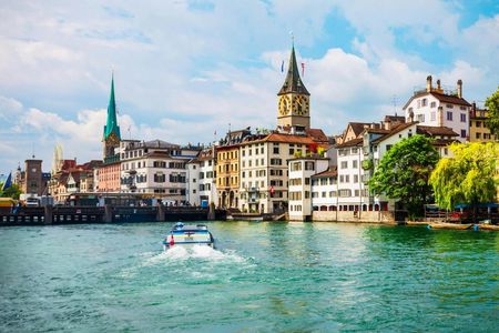 Discover Zurich's most photogenic spots with a local