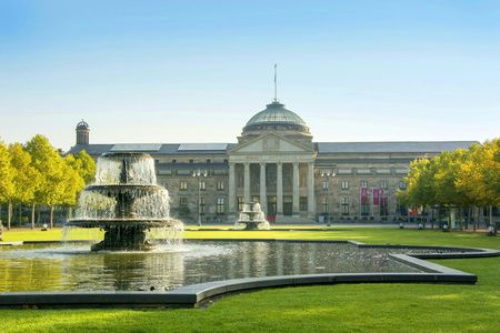 1-hour Wiesbaden highlights guided walking tour