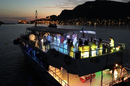 Portovenere and Palmaria Sunset Cruise with Aperitivo