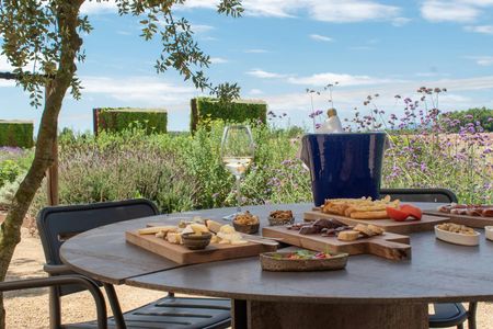 Dalí and wine full day tour with Castle of Púbol and tasting