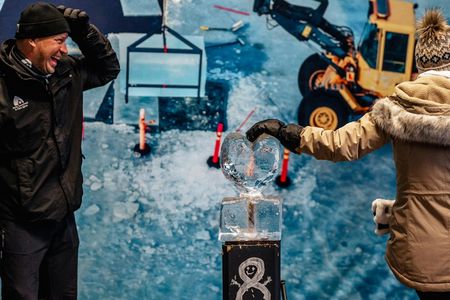 Ice sculpting, sauna, hot tub and dining experience in Rovaniemi