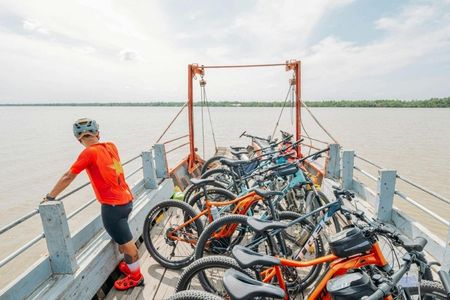 Mekong countryside cycling and boat tour with local lunch
