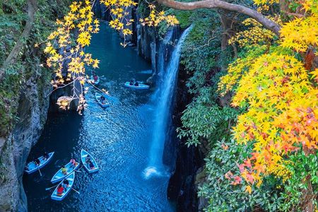 Miyazaki, Takachiho Gorge and Shrines guided tour from Fukuoka