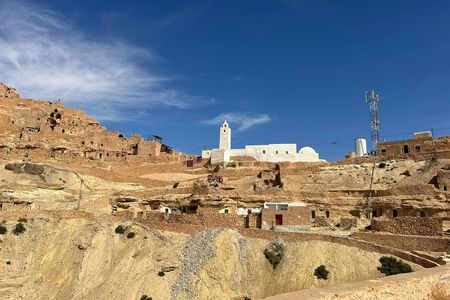 4x4 Tataouine and surroundings with filming locations and Berber lunch