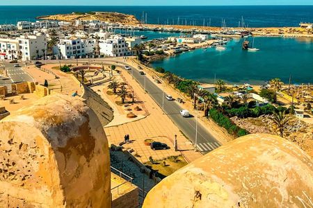 Private full-day tour to Kairouan, El Jem and Monastir