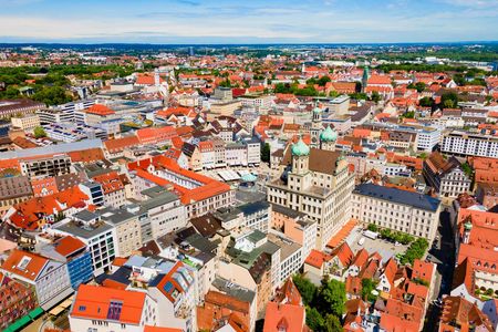 Augsburg city highlights walking tour with a local guide