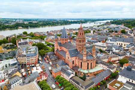 Mainz city highlights walking tour with a local guide