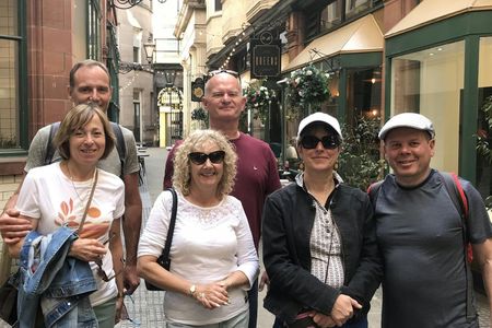 Private guided walking tour of Liverpool city centre