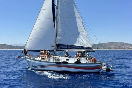 Sailing Tour Around Lindos with Food and Drinks