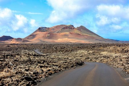 Lanzarote buggy trail tour for up to two people – no transfers