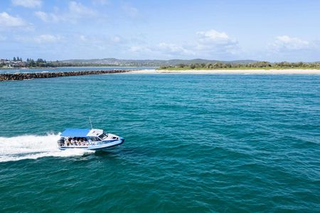 Ocean explorer tour