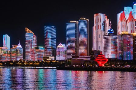 4-hour night tour of Qingdao with private driver and guide