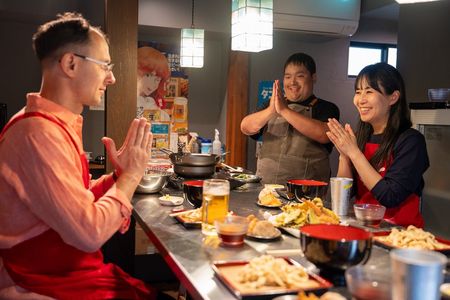 Kyoto udon and tempura cooking class with professional chefs