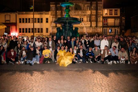 Porto Pub Crawl with 7 Drinks, Games, and VIP Club Entry