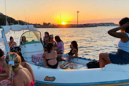 Sunset dolphin watching tour from Cagliari
