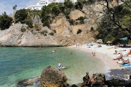 Boat trip to Crystal Beach with private transport from Ulcinj