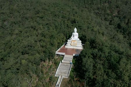 Scenic day trip to Pai from Chiang Mai with private driver