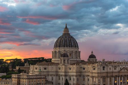 St. Peter's Basilica, Passetto di Borgo and Castel Sant'Angelo entry