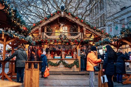 Munich Christmas market tour with traditional snacks and drinks