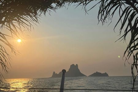 Ibiza island tour with food and drinks