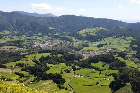 Full-day tour of São Miguel Island with Lagoa das Furnas