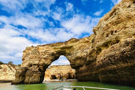 1.50-hour boat tour with Benagil caves